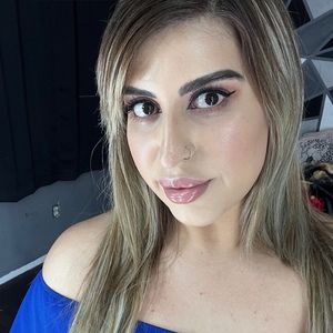 Meet your Posher, Brenda